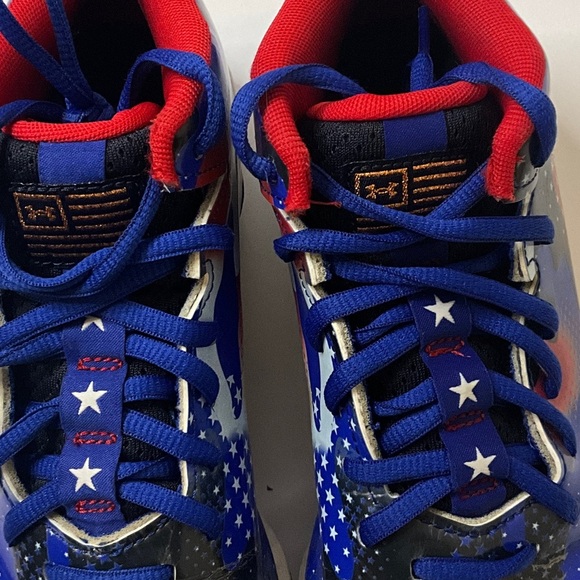 Under Armour Kids Sneakers with Blue and Red Stars - Picture 5 of 5